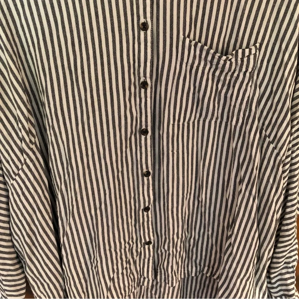 Urban Outfitters UO Oversized Grey Striped Button Down Lagenlook Nautical Shirt - Picture 4 of 13